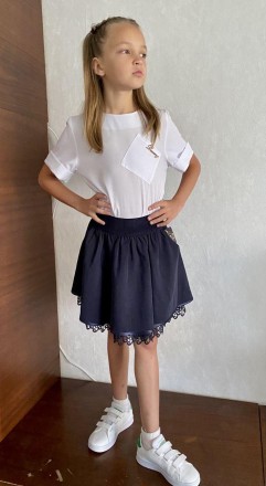 Блуза для дівчинки
	Ткань софт
Розміри:
	116
	122
	128
	134
	140
	146
 
. . фото 2