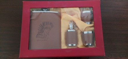 фляга из нержавейки - 240грамм - 8Oz. Дніпро. фото 1 фляга из нержавейки - 240грамм - 8Oz. Дніпро. фото 1