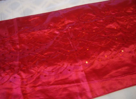 Червоний набір з пайєтками - доріжка та наволочка- д овжина доріжки- 228 см, шир. . фото 3