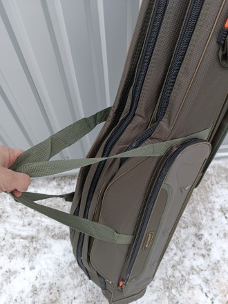 Чохол рюкзак для вудилищ трисекційний, забарвлення хакі, є справжнім комбайном д. . фото 4