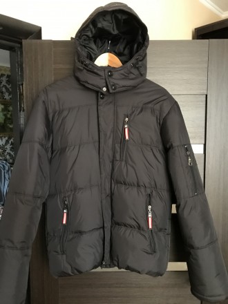 Новая тёплая куртка зима с капюшоном размер 46-48 верх плащёвки плотная качестве. . фото 2