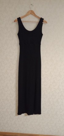 Класична вечірня чорна сукня з розрізом 
розмір : 42-44 
ог-80
довжина 140. . фото 2