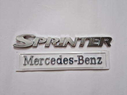 Шильдики на багажник Mercedes-Benz та Sprinter 
Матеріал:ABS
Кріпляться на лип. . фото 3