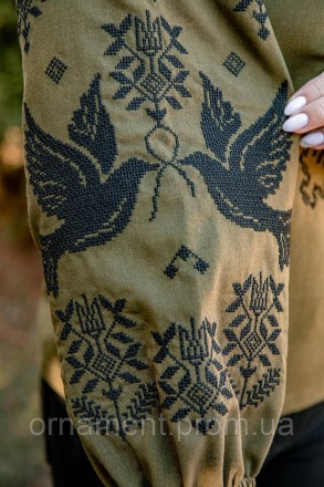 Вишиванка жіноча хакі — патріотична українська сорочка, виготовлена з натурально. . фото 5