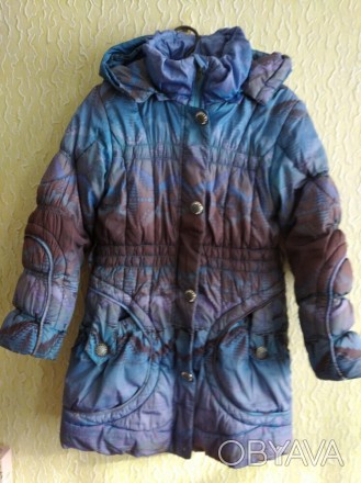 Зимняя плотная на флисе курточка , пальто для дома, двора на девочку ,р.146.
ПО. . фото 1