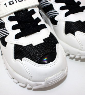 Чорно-білі кросівки для дівчинки з леопардовим принтом білий. . фото 10