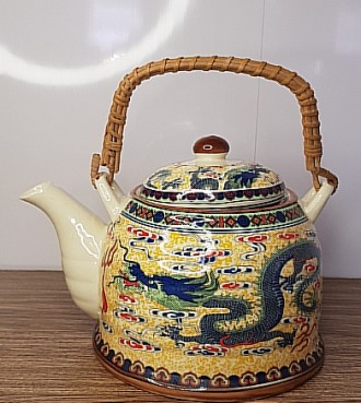Замечательный заварной чайник из китайского фарфора! Прекрасное состояние, без с. . фото 2