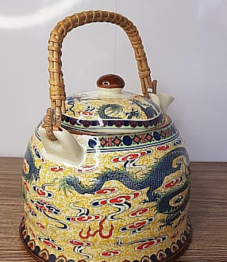 Замечательный заварной чайник из китайского фарфора! Прекрасное состояние, без с. . фото 7