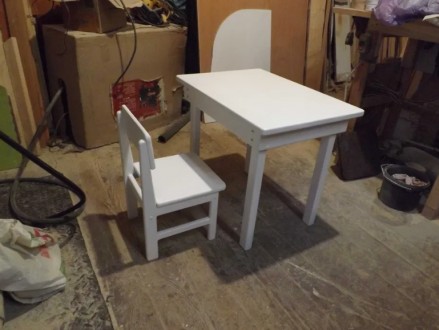 Продам детский деревянный столик выкрашенный в белый цвет. Краска матовая. 
Выс. . фото 4