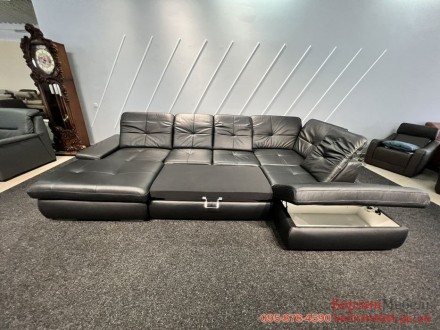 шкіряний розкладний диван MegaPol. Повністю шкіряний,задня спинка нижня частина . . фото 3