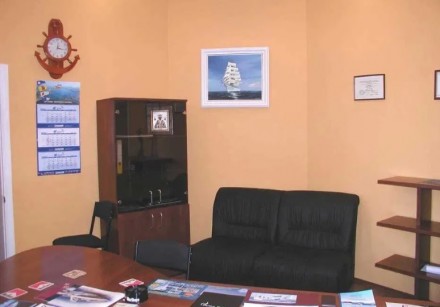 Сдам офисное помещение в центре города - пер.Чайковского, напротив Оперного теат. Приморский. фото 3