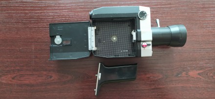 Кинокамера Зенит Кварц 1*8с-2, новая, в коробке хранится с 1982г., полная компле. . фото 4
