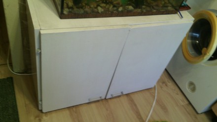 Шкафчик  на кухню подвесной- можно  повесить  или  поставить  на  пол в  хорошем. . фото 3