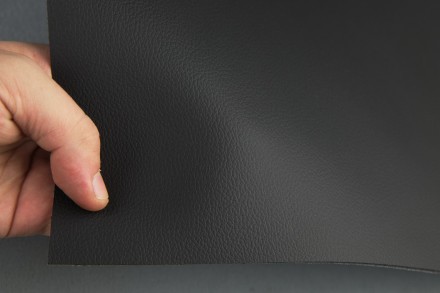 Автомобільний шкірозамінник, колір чорний 2012-MT,на поролоні 2мм і сітці, шир. . . фото 5