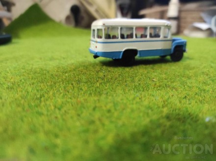 Автобус Кавз бело-голубой масштаб 1:87, пластиковый мелкосерийка


Оплата : н. . фото 3