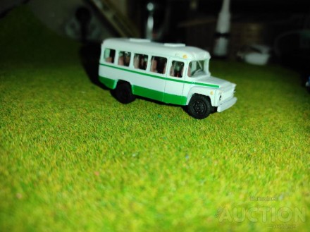 Автобус Кавз бело-зеленый масштаб 1:87, пластиковый мелкосерийка


Оплата : н. . фото 2