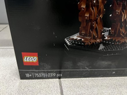 
LEGO Star Wars Чубака (75371) Конструктор НОВЫЙ!!!
Отпразднуйте 40-летие фильма. . фото 5