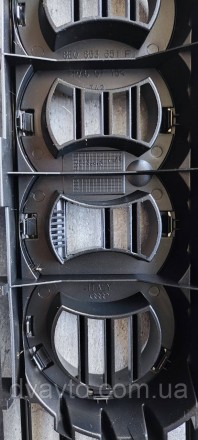 Решітка радіатора Audi A4 B6 (2001-2004) 8E0853651F. . фото 4