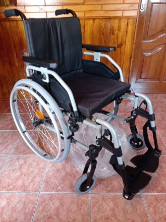 Продам зручний та надійний візок для інвалідів Otto Bock Start, виробництво Німе. . фото 2