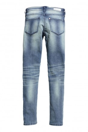 Джинси з супереластичного миття джинсового джинсу з декоративними швами та блиск. . фото 4
