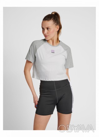 Укороченная футболка Hummel с спортивными рукавами реглан идеально подходит для . . фото 1
