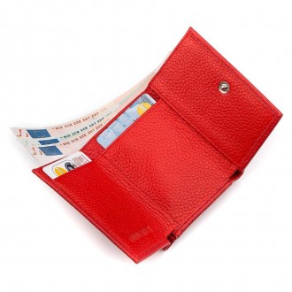 Червоний гаманець маленький, компактний з кишенею для монет, виготовлений з нату. . фото 6
