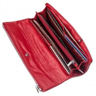 Червоний зручний гаманець виготовлений з м'якої фактурної натуральної шкіри
Розм. . фото 4