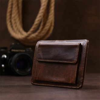Стильний чоловічий коричневий гаманець компактний, із зовнішньою кишенею для мон. . фото 3