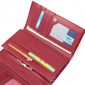 Червоний фактурний гаманець з кишенею для монет, виготовлений з телячої натураль. . фото 6