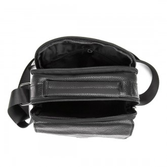 Компактна чоловіча сумка через плече, на плече, сумка месенджер чорна виготовлен. . фото 5