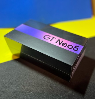 Ціна в оголошенні за Realme GT Neo 5 16/1tb 150w CN, кольори - фіолетовий та чор. . фото 3