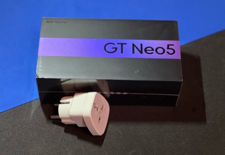 Ціна в оголошенні за Realme GT Neo 5 16/1tb 150w CN, кольори - фіолетовий та чор. . фото 2