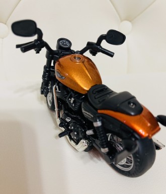 Мотоцикл металлический, инерционный, резиновые колеса, в коробке 16*10*8,5 см. . фото 7