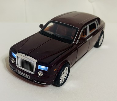 Машина металлическая Rolls Royce Phantom, инерционная, открываются двери, звук, . . фото 5