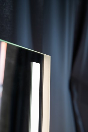 Светодиодное зеркало "Mirta" – воплощение современного стиля и технологий.. . фото 24