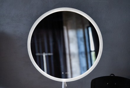 Led-зеркало "Amor" – современная модель классической визуализации зеркал. . . фото 4
