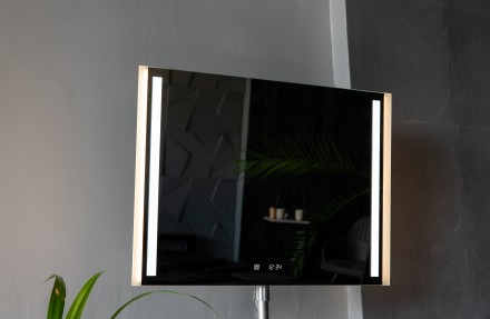 Светодиодное зеркало "Mirta" – воплощение современного стиля и технологий.. . фото 6