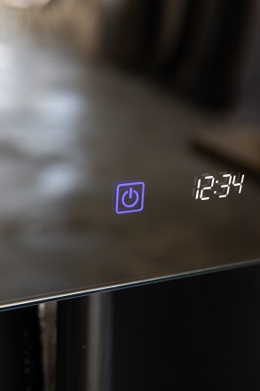 Светодиодное зеркало "Mirta" – воплощение современного стиля и технологий.. . фото 9