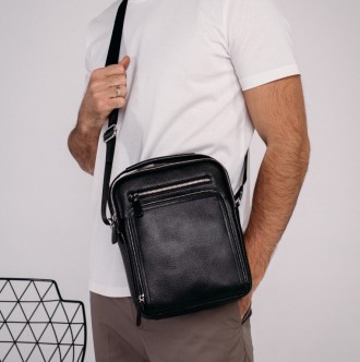 Ключница в подарок
 
 
Мужская кожаная сумка-барсетка через плечо Tiding Bag A25. . фото 15