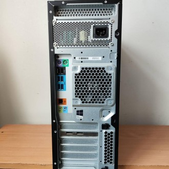 Системный блок/сервер HP Z440 Workstation/Xeon E5-1630v3 3.70GHz/32Gb DDR4/SSD 5. . фото 3