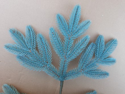 Швейцарская голубая 2.3м литая елка искусственная ели литые
Мы предлагаем искусс. . фото 8
