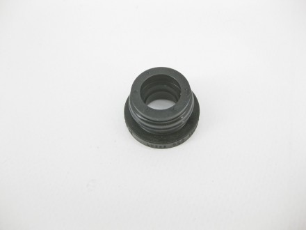 
Резиновая втулка бачка тормозной жидкостина главном тормозном цилиндреA00043115. . фото 4