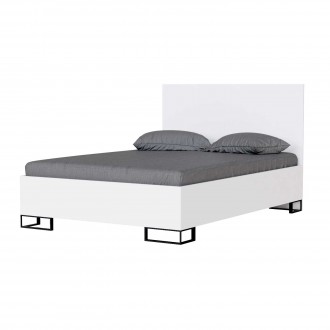 Зручне і міцне ліжко – головний предмет меблів у спальній кімнаті, саме навколо . . фото 2