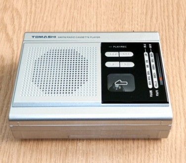 Радиоплеер кассетный TOMASHI, конвертор в MP3, радио FM/AM, со встроенным динами. . фото 5