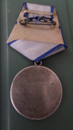 Медаль За отвагу №2148409 срібло 925 проби орігінал. . фото 4