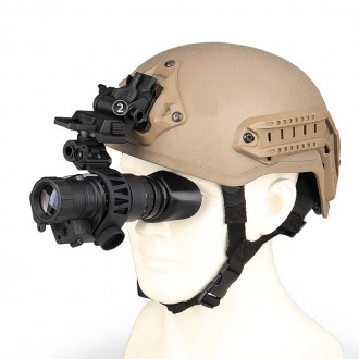Монокуляр ночного виденья для крепления на шлем или оружие с дальностью до 100 м. . фото 4
