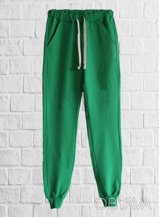 
Эти женские зеленые брюки MLT New с принтом имеют свои особенности и преимущест. . фото 1