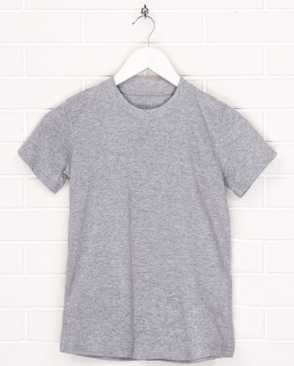 Эта базовая серая футболка отличается своей простотой и изысканностью. Изготовле. . фото 2