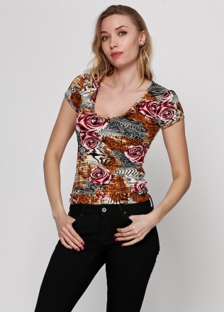
Эта блуза – отличный выбор для тех, кто ценит удобство и стиль в повседневной ж. . фото 2