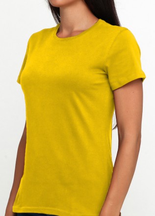 
Желтая женская хлопковая футболка прямого кроя, сшитая из густой и качественной. . фото 4